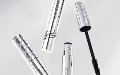 怎么正确使用睫毛膏？怎么涂好看又自然？