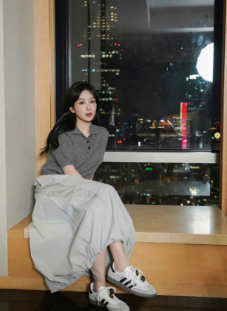 杨紫衣品越来越好了，日常私服穿搭可照搬，普通人也能穿出不一样的风采！