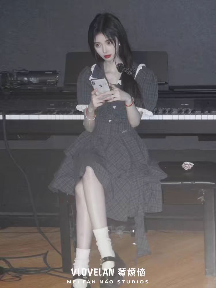 鞠婧祎的时尚穿搭秘诀!一键解锁聚美服装搭配
