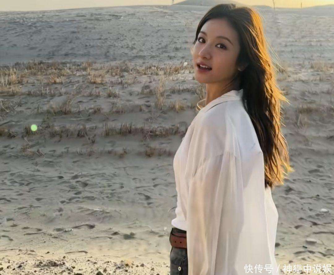 大气又舒服，李兰迪的一组美照令人惊艳