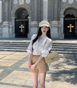 秋季还不知道怎么穿？这三套直接美到心巴上！普通人快来照抄！