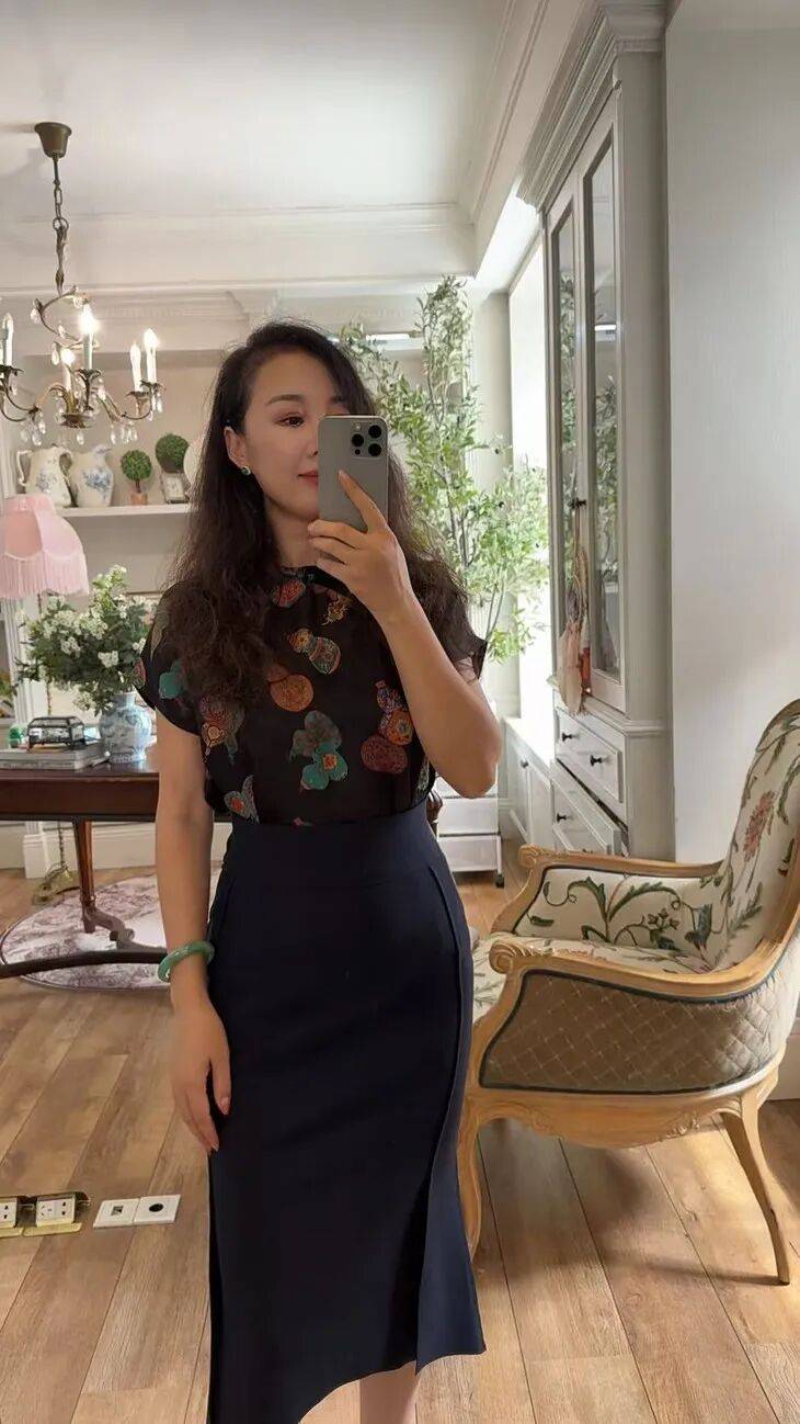 新中式“葫芦”小衫太火了，好优雅，好高级！