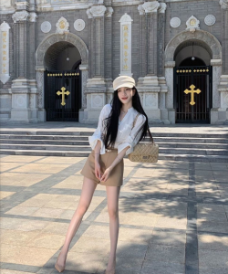 秋季还不知道怎么穿？这三套直接美到心巴上！普通人快来照抄！