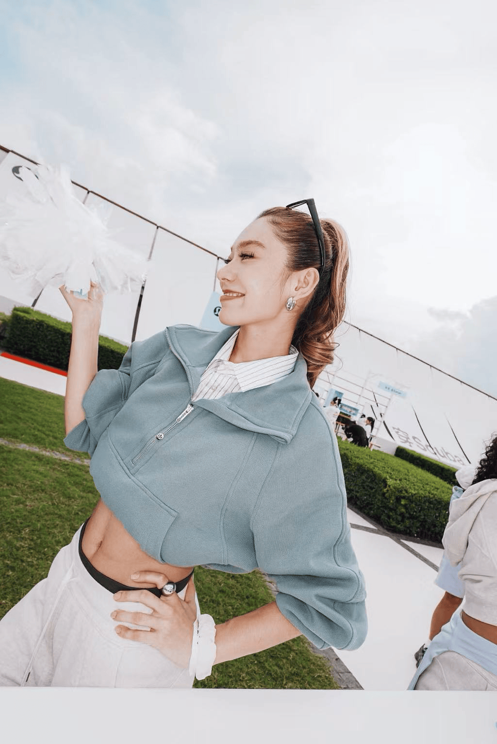 Jennie、宋慧乔，入秋女神都爱运动装！