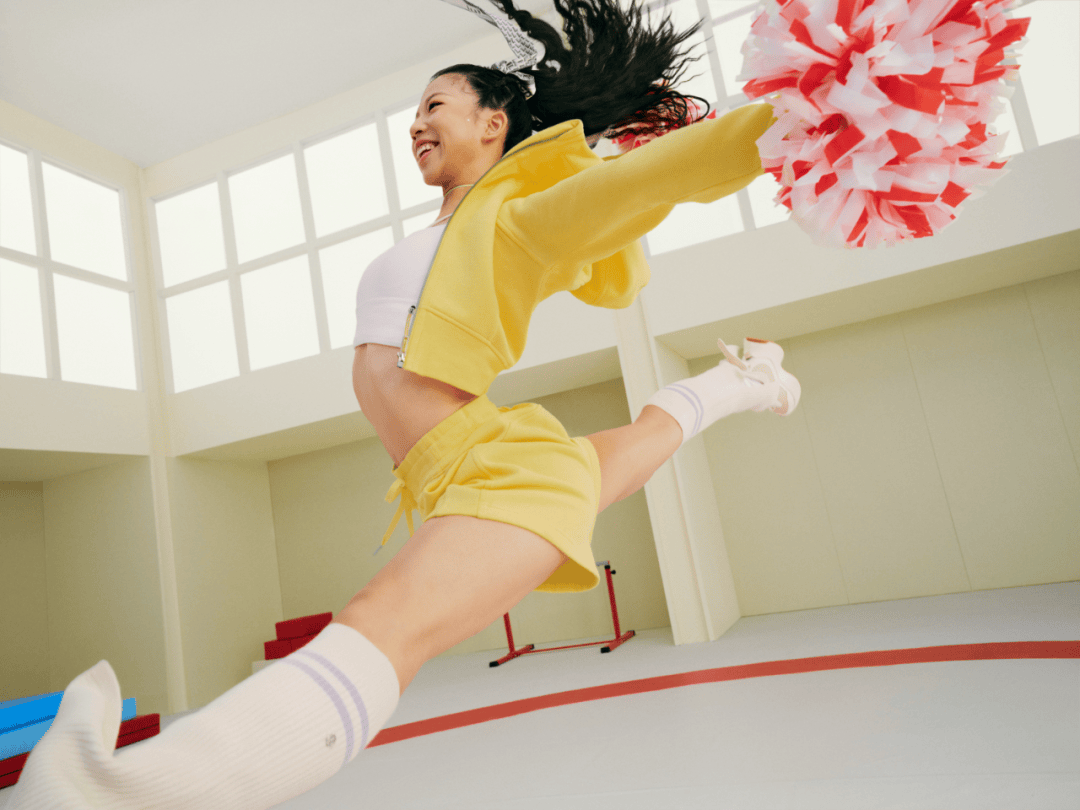 Jennie、宋慧乔，入秋女神都爱运动装！
