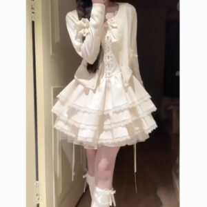 🤍奶白芭蕾风蛋糕裙套装|甜妹本命穿搭,温柔氛围感拉满✨