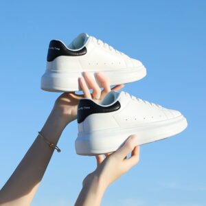 👟奥古狮登厚底小白鞋｜百搭显高神器，通勤休闲都好穿✨